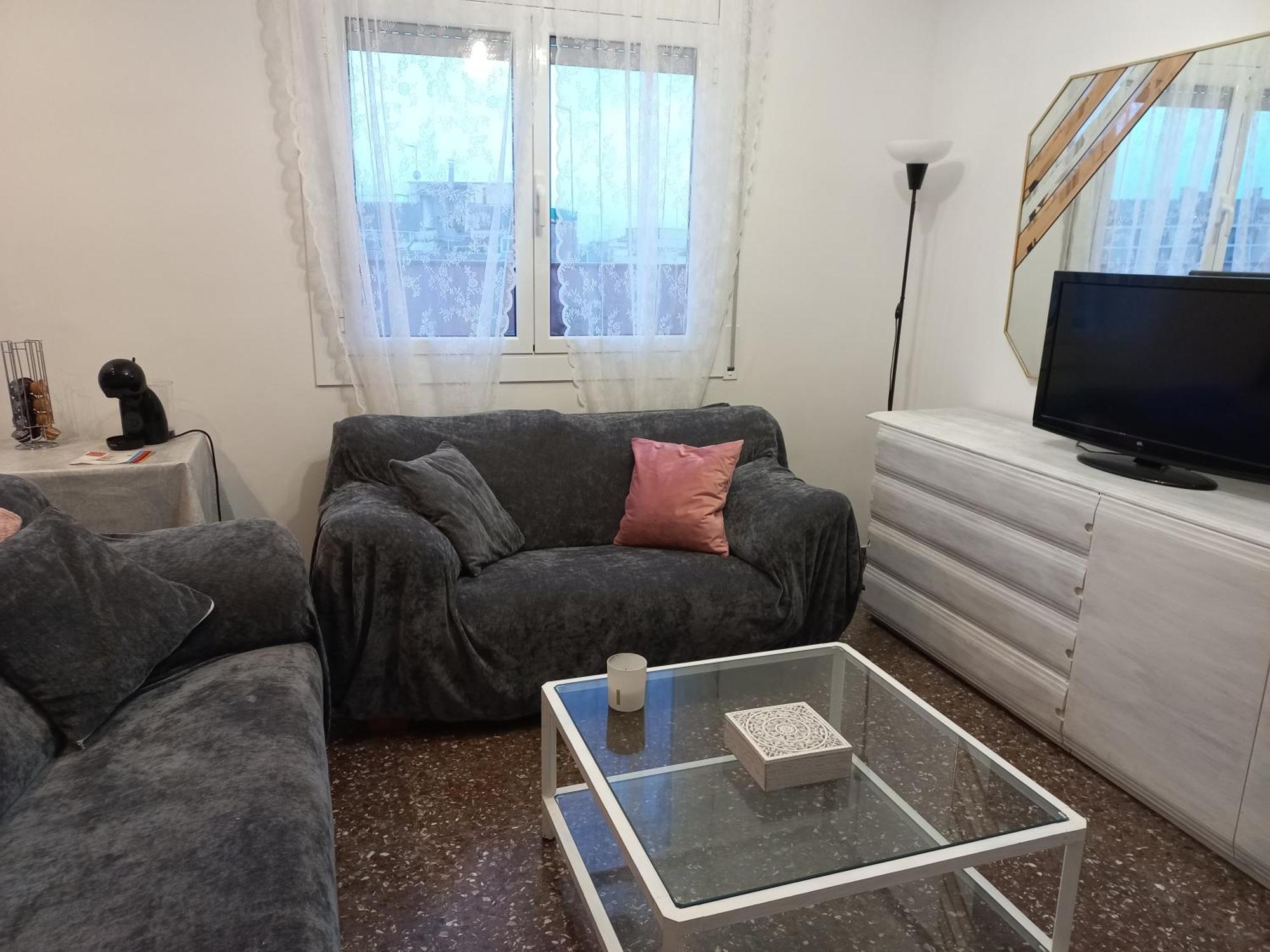 דירות הוספיטלט דה יוברגאט Cozy And Sunny Penthouse Fira Bcn מראה חיצוני תמונה